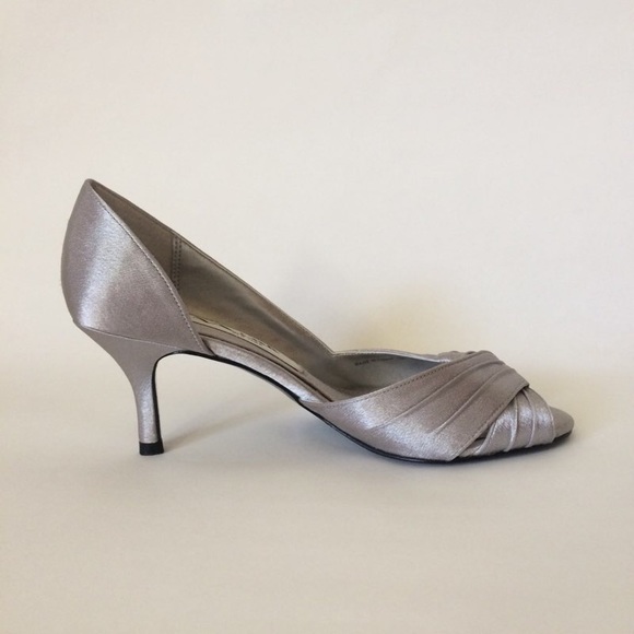 Silver Nina Culver evening sandals - Picture 4 of 7